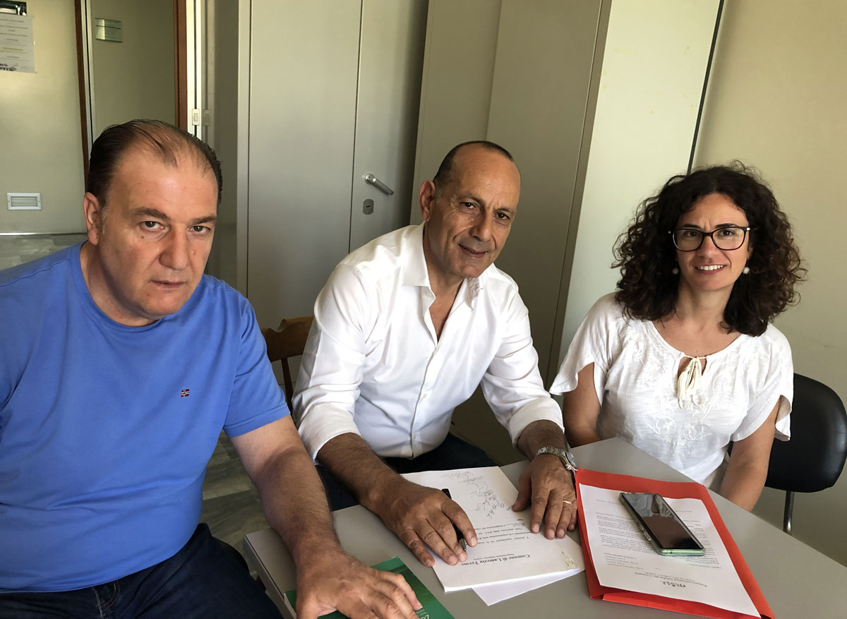Al-centro-Bruno-Ruberto-Coordinatore-a-dx-Gisella-Ferraro-vice-Coordinatore-a-sx-Pasquale-Perri-RLS_b6b71.jpg
