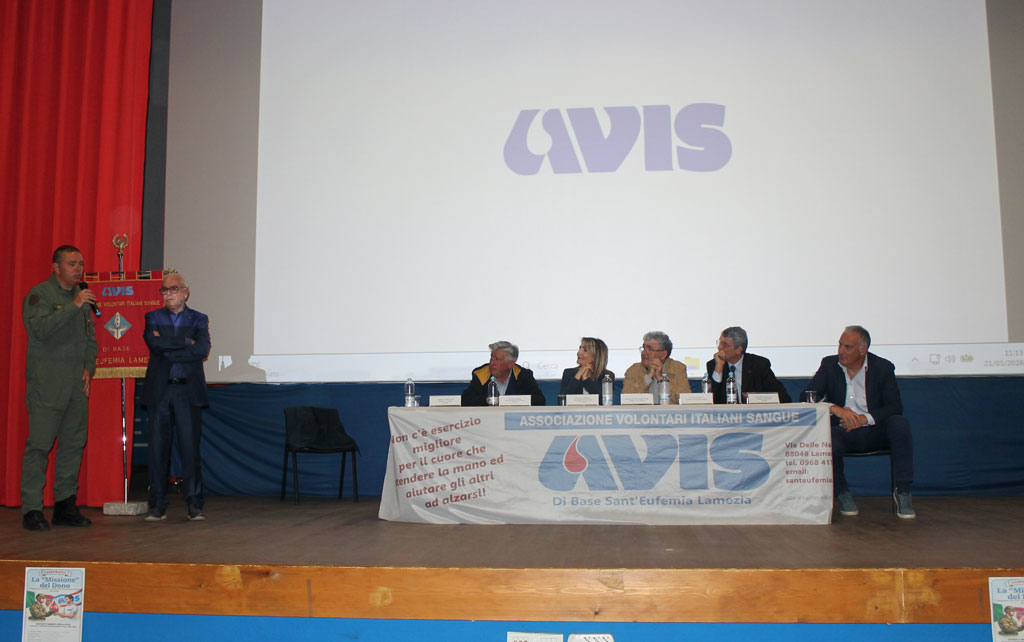 Lamezia, Avis e 2° reggimento AVES “Sirio” insieme per promuovere la donazione di sangue e plasma