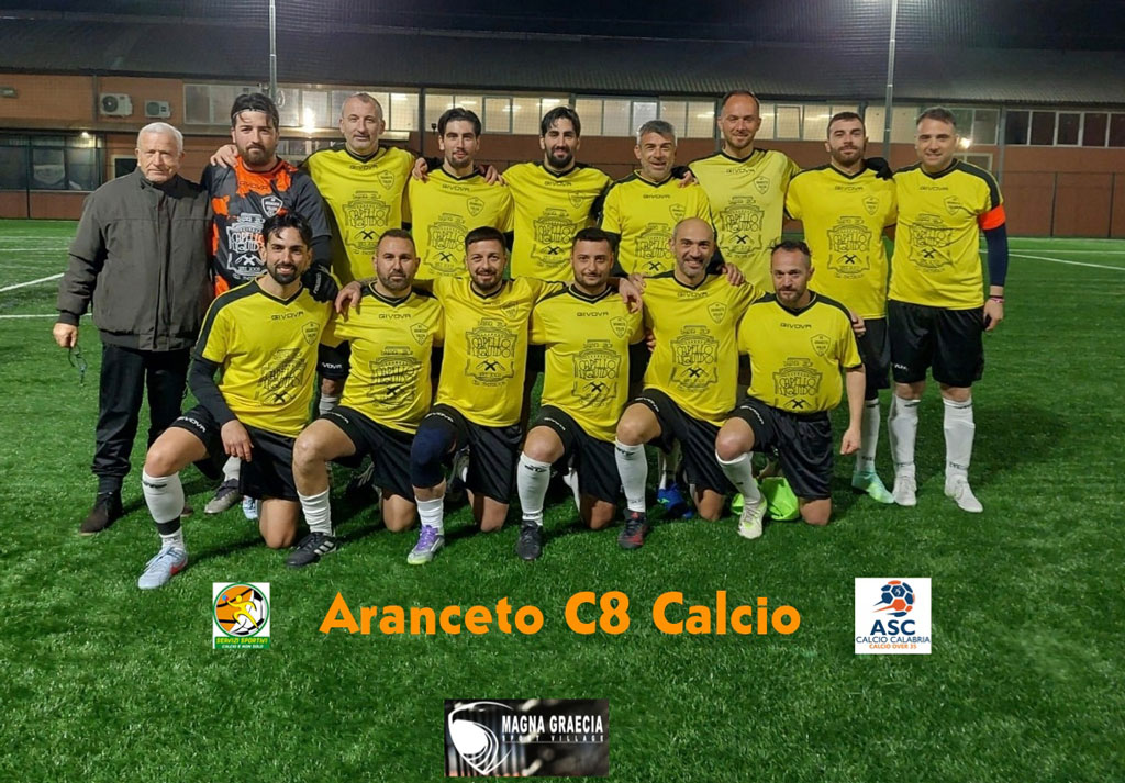 L’aranceto di Catanzaro vince il campionato di calcio A8 amatori over 35