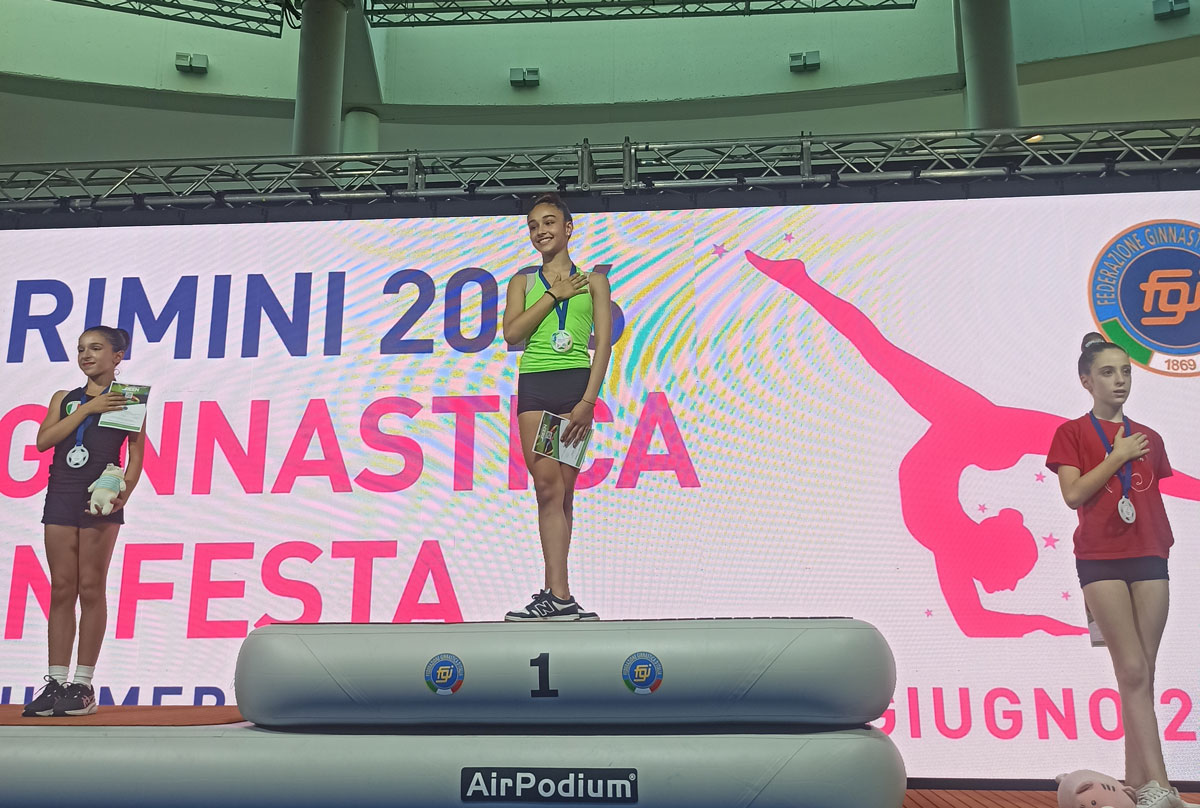 La ginnasta lametina Gaia Lucchino oro ai Campionati Italiani Silver FGI a Rimini