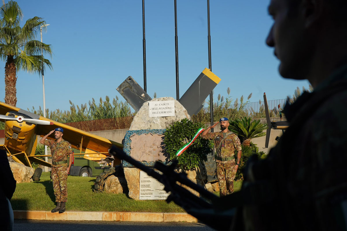 Il-monumento-ai-caduti-dellaviazione-dellesercito_9e04e.jpg