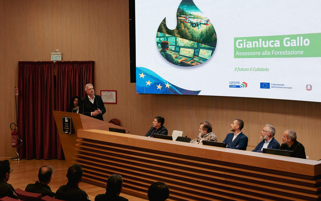 Piano AIB 2026, la Calabria rafforza la lotta agli incendi con innovazione e controllo del territorio