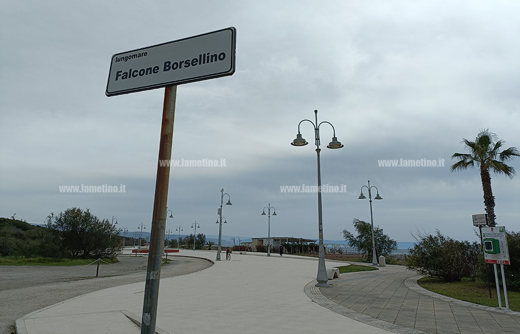 Lamezia, tornerà operativo defibrillatore sul lungomare: ripristino il 5 maggio grazie a iniziativa del dottor Colangelo