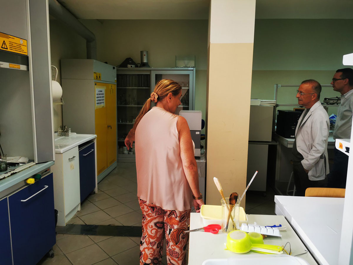 Visita-Mormile-al-Liceo-Scientifico-di-Lamezia-Terme-03_9a777.jpg