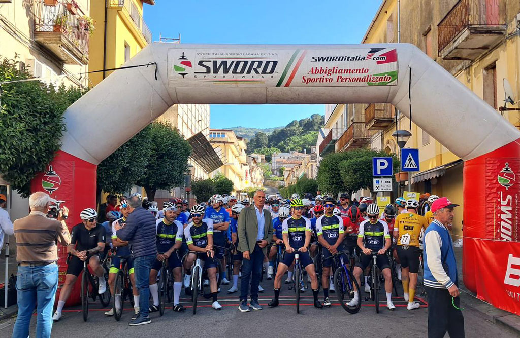 Svolto l'undicesimo Trofeo Città di Pianopoli: oltre 200 ciclisti in gara