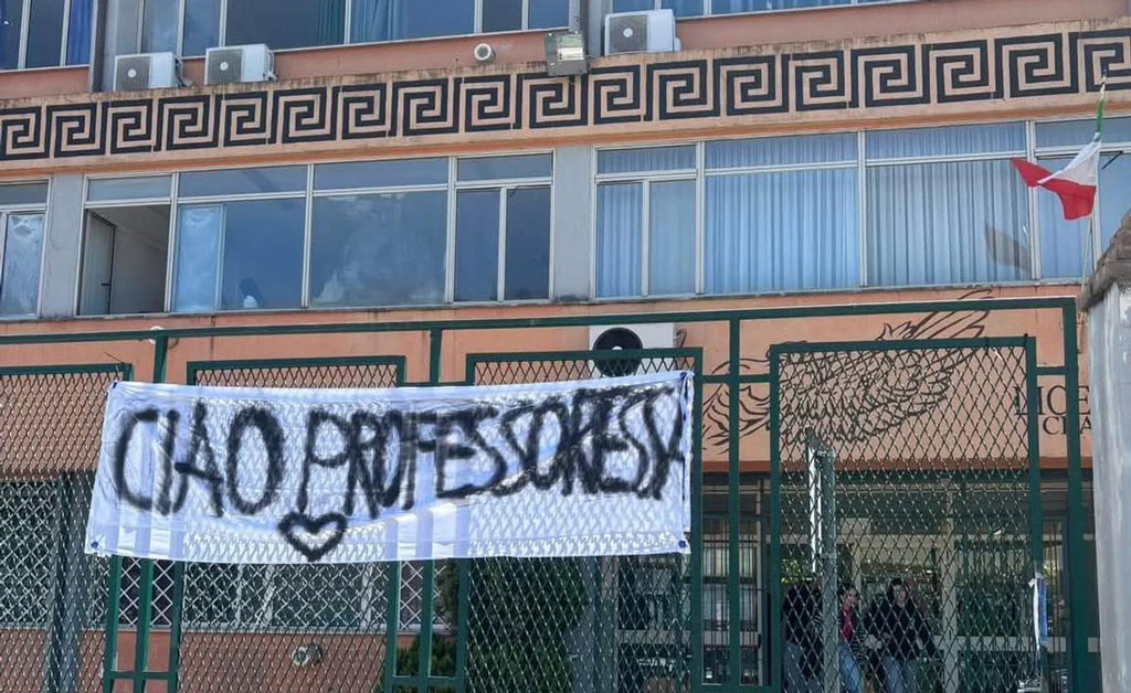 Lamezia, “Ciao Professoressa”: il ricordo degli studenti del Liceo Classico per la scomparsa di Cesira Gualtieri