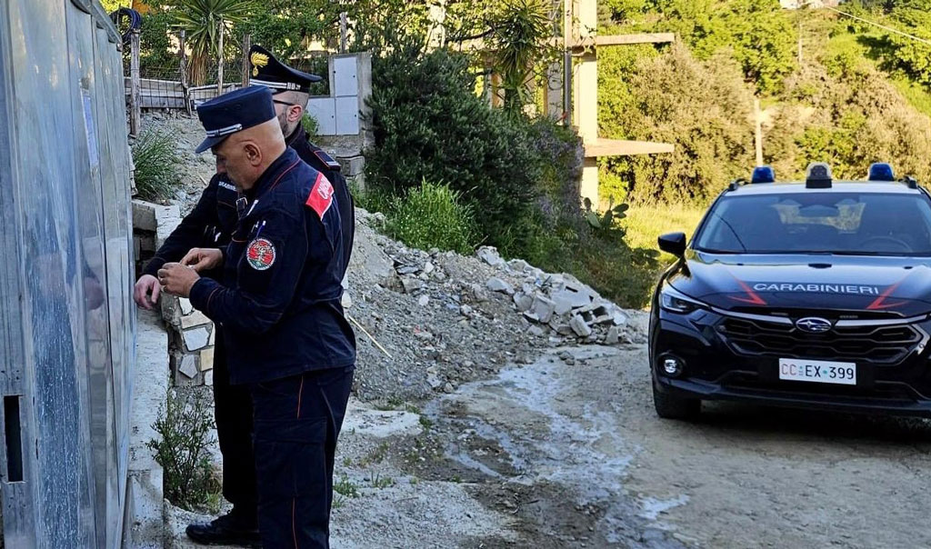 Abuso edilizio nel Parco della Sila a Zagarise: denunciato 35enne