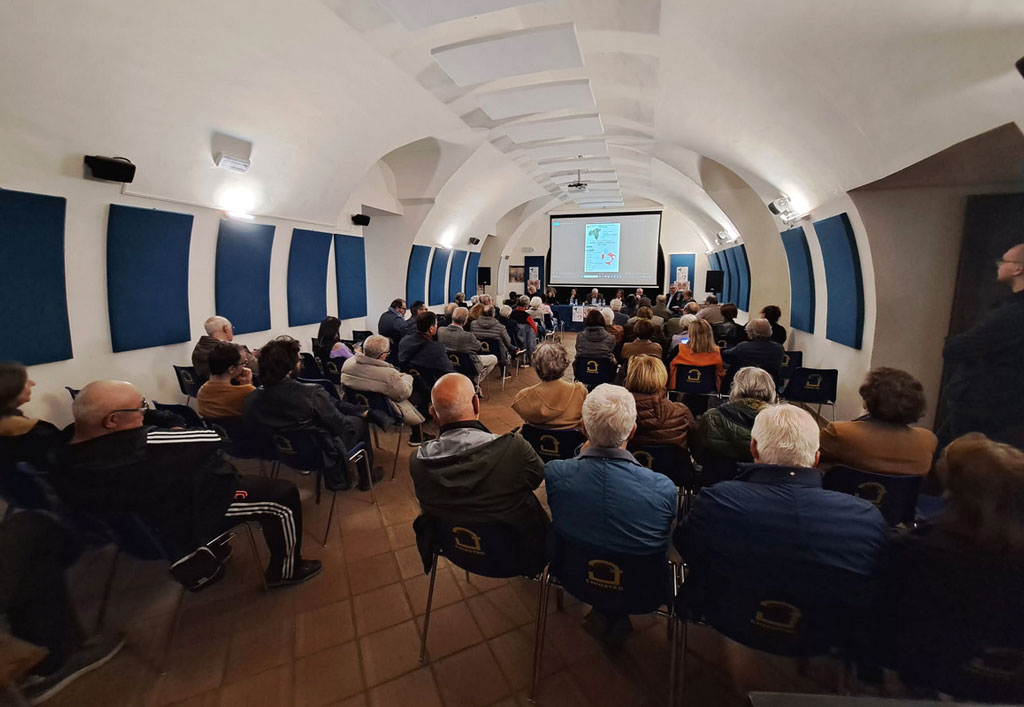 chiostro-2026-05-06-alle-08.56.18_72932.jpg