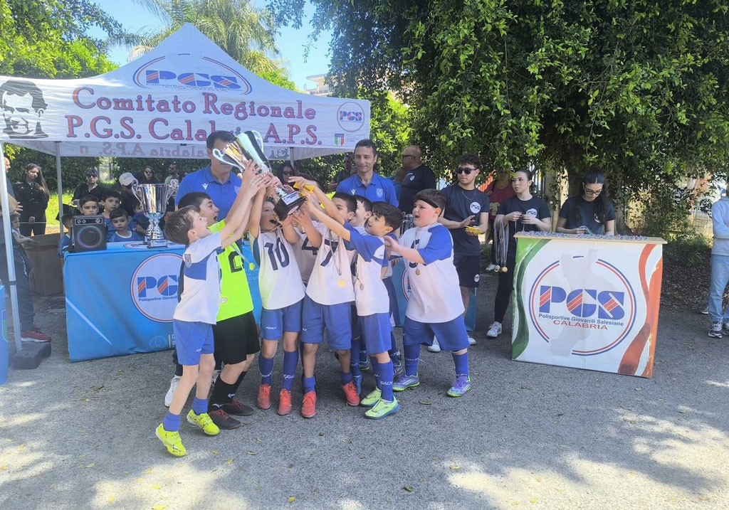 L’Asd calcio giovanile San Pietro si laurea campione regionale categoria primi calci
