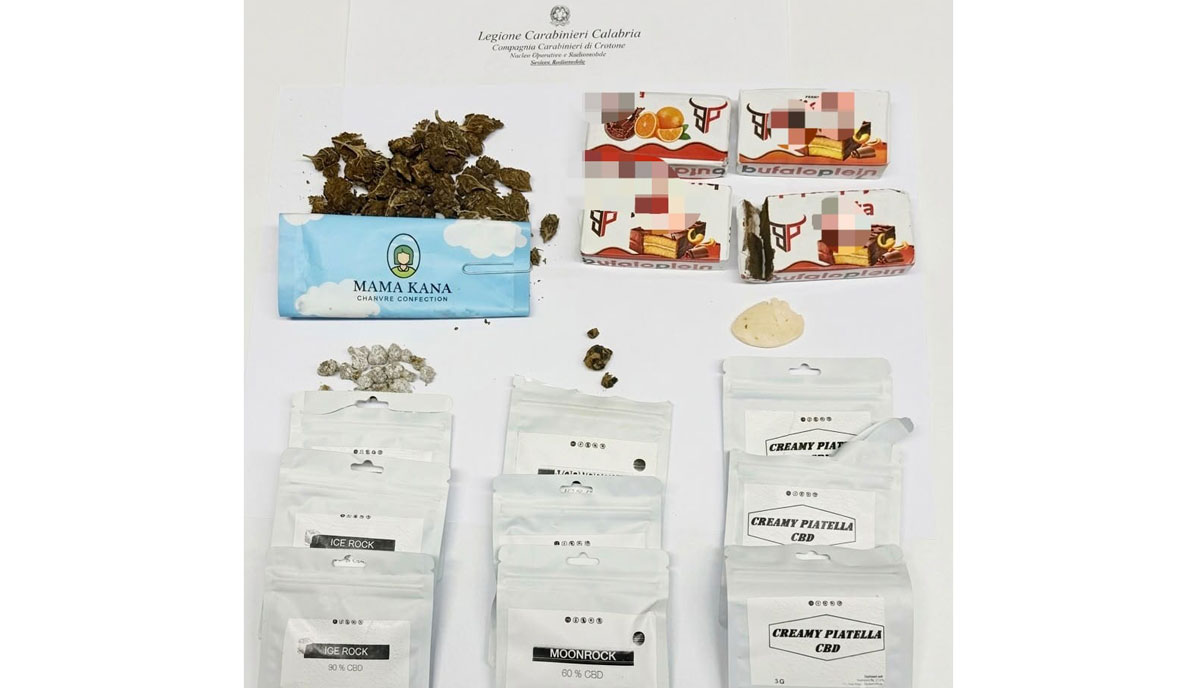 Controlli antidroga a Crotone, due arresti: sequestrati hash