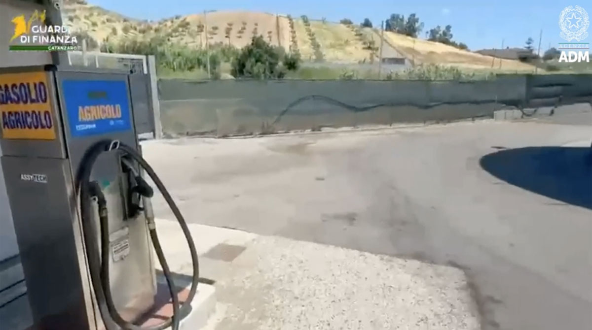 Scoperta frode di oltre 8 milioni di euro per utilizzo illecito di carburante agricolo a tassazione agevolata nel Crotonese