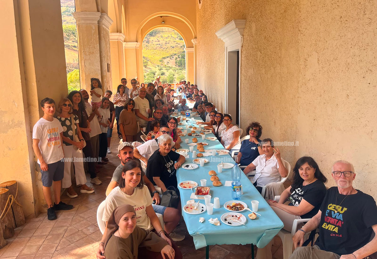 missionari2_01b18.jpg