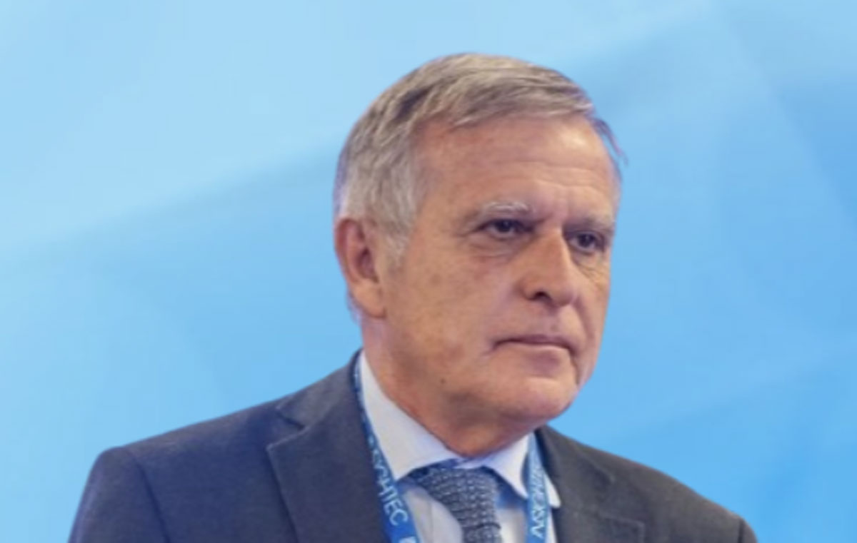 Riconoscimento nazionale al professore di Neurochirurgia Ang