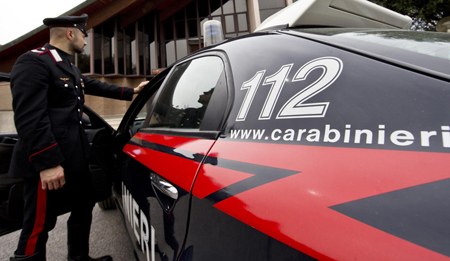 Sparatoria nel catanzarese per questioni di vicinato: 2 feriti, uno è ex sindaco