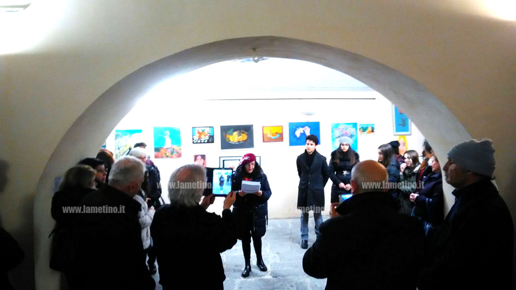 Lamezia, inaugurata mostra "InQUADRIAmo l'arte" degli studenti del liceo artistico 'Fiorentino'