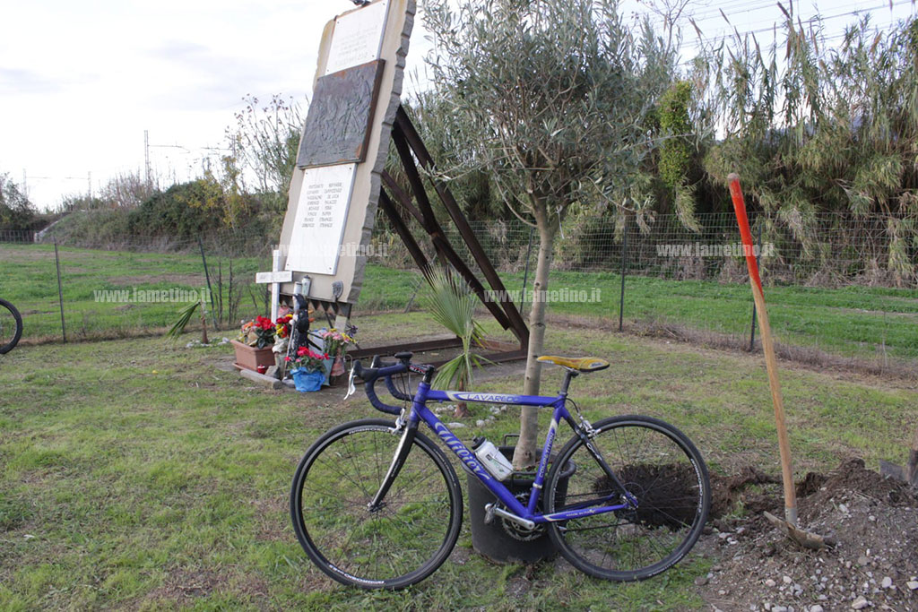 10anni-straga-ciclisti-lamezia8alberi.jpg