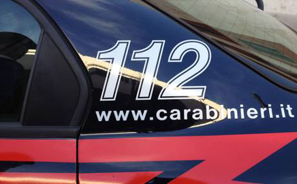 Spari e danneggiamenti nel Crotonese, sei arresti