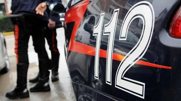 Perseguita e minaccia di morte ex fidanzata e familiari, arrestato 27enne a Sellia Marina