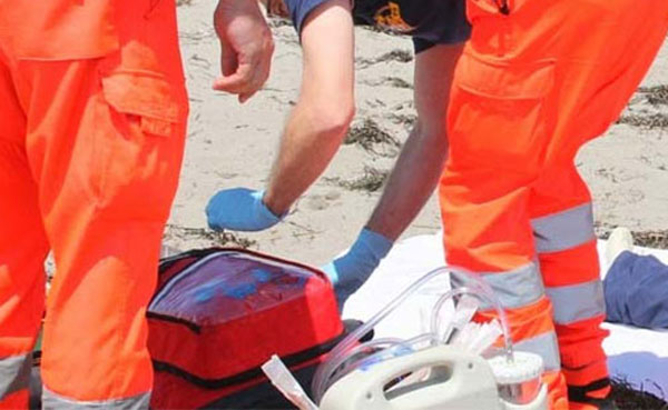 Malore in acqua, turista 79enne muore a Pizzo