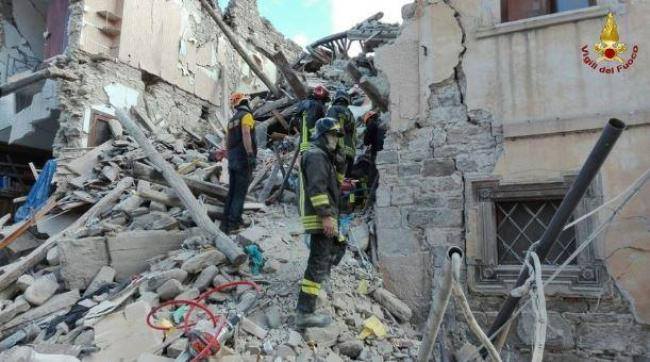 I vigili del fuoco Calabria sui luoghi colpiti dal terremoto