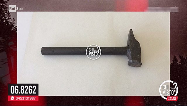Omicidio Lettieri a Cirò, "Chi l'ha visto?" mostra il martello che potrebbe essere l'arma del delitto