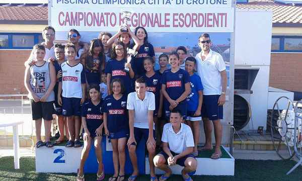Rari Nantes Lamezia ai Campionati Regionali Estivi FIN Esordienti A e B conquista due terzi posti