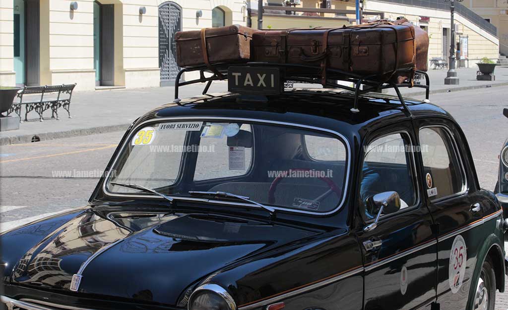Lamezia, Tour auto storiche su corso Numistrano