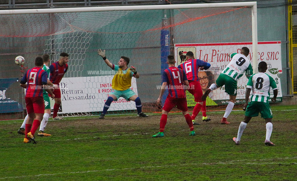 2-gol-di-russovigor-091218.jpg