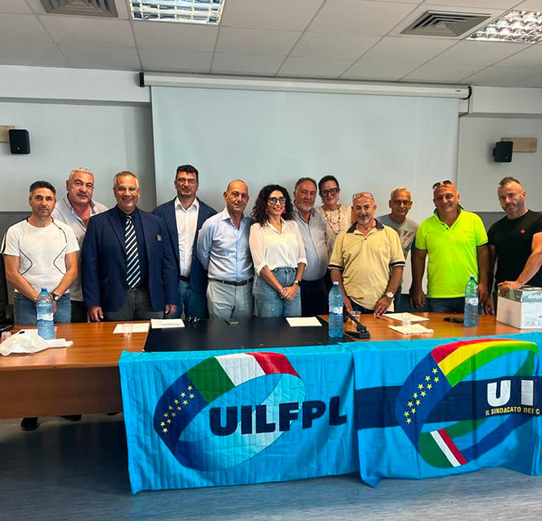2023Foto-congresso-UILFPL--ASP-Catanzaro-2_1bc8e.jpg