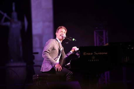 Il musicista newyorkese Peter Cincotti all'Arena dello Stretto, unica data del sud Italia
