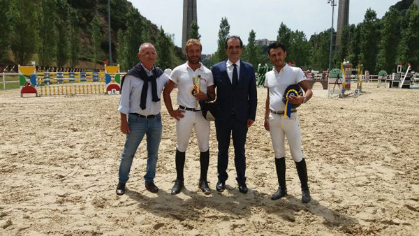 2Premiati-5-anni-sport-precisione.jpg