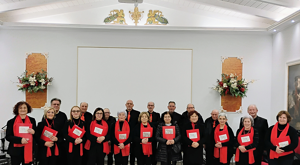 2_Diocesi_Lamezia_Terme_-_Coro_Polifonico_La_Corale_Feroleto_Antico_71a4b.jpg