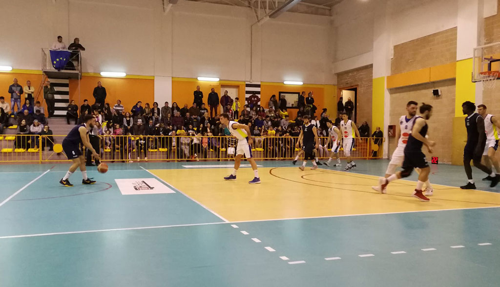 Basketball Lamezia in gara 2 vince contro il Soverato 
