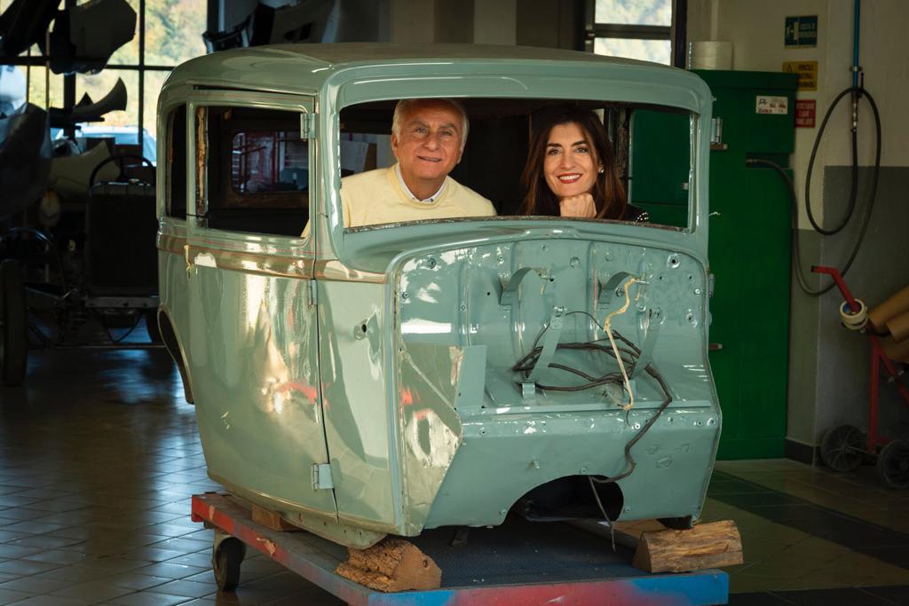 Con la Fiat Balilla in viaggio da Reggio a Milano, Corrado Lopresto fa tappa a Lamezia il 16 dicembre