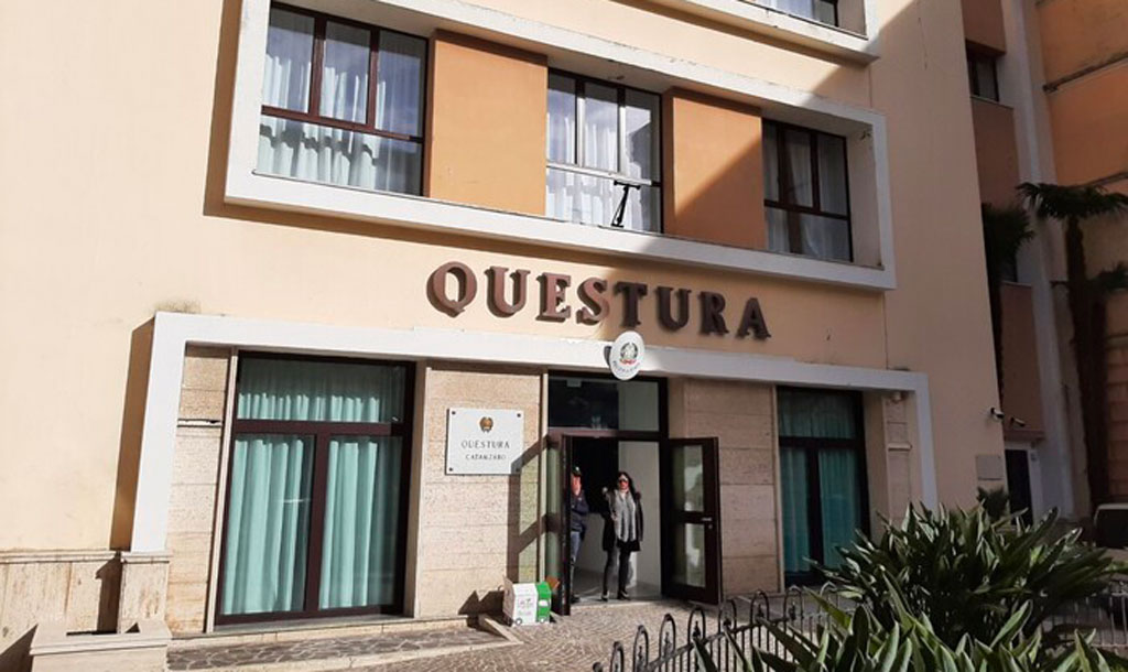 4questura-catanzaro_aa625.jpg