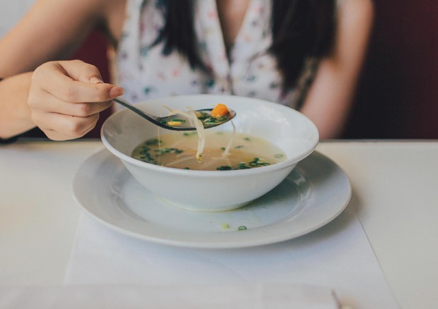 Rischio listeria nel minestrone surgelato, ritirati prodotti anche in Italia