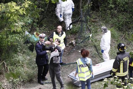 Bus in scarpata, gip convalida arresto e scarcera autista 