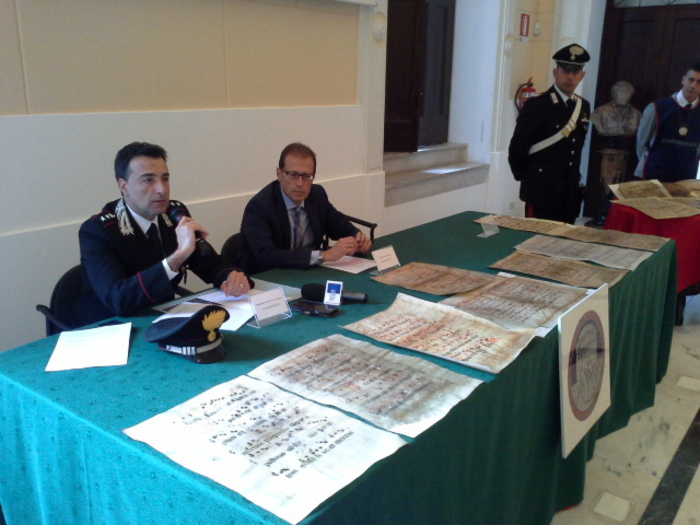 Recuperate 17 pergamene trafugate da archivio di stato Cosenza, risalgono a 1500