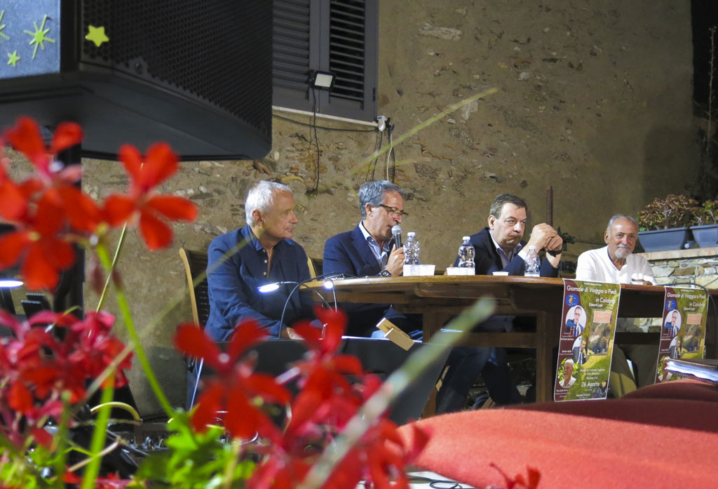 A1.1-IMG_5563_200de.jpg