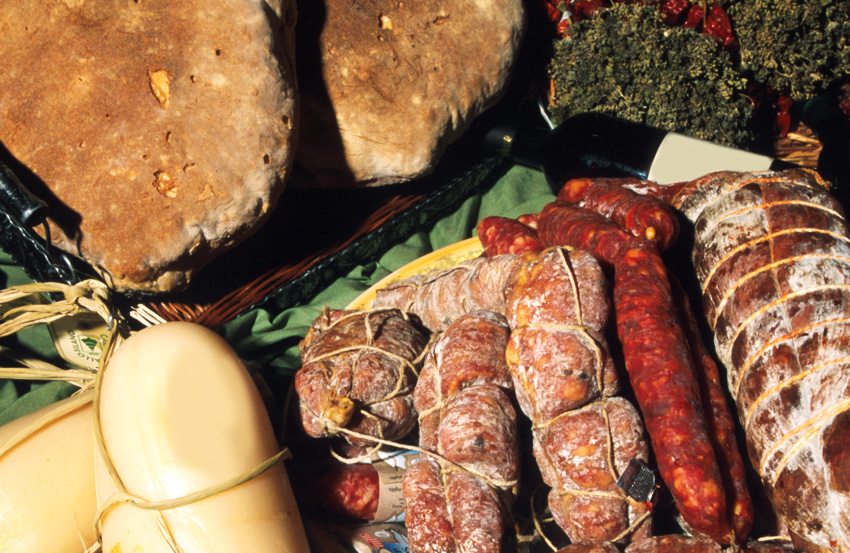 Parco nazionale della Sila seleziona 10 operatori per la fiera "Tutto food 2017"