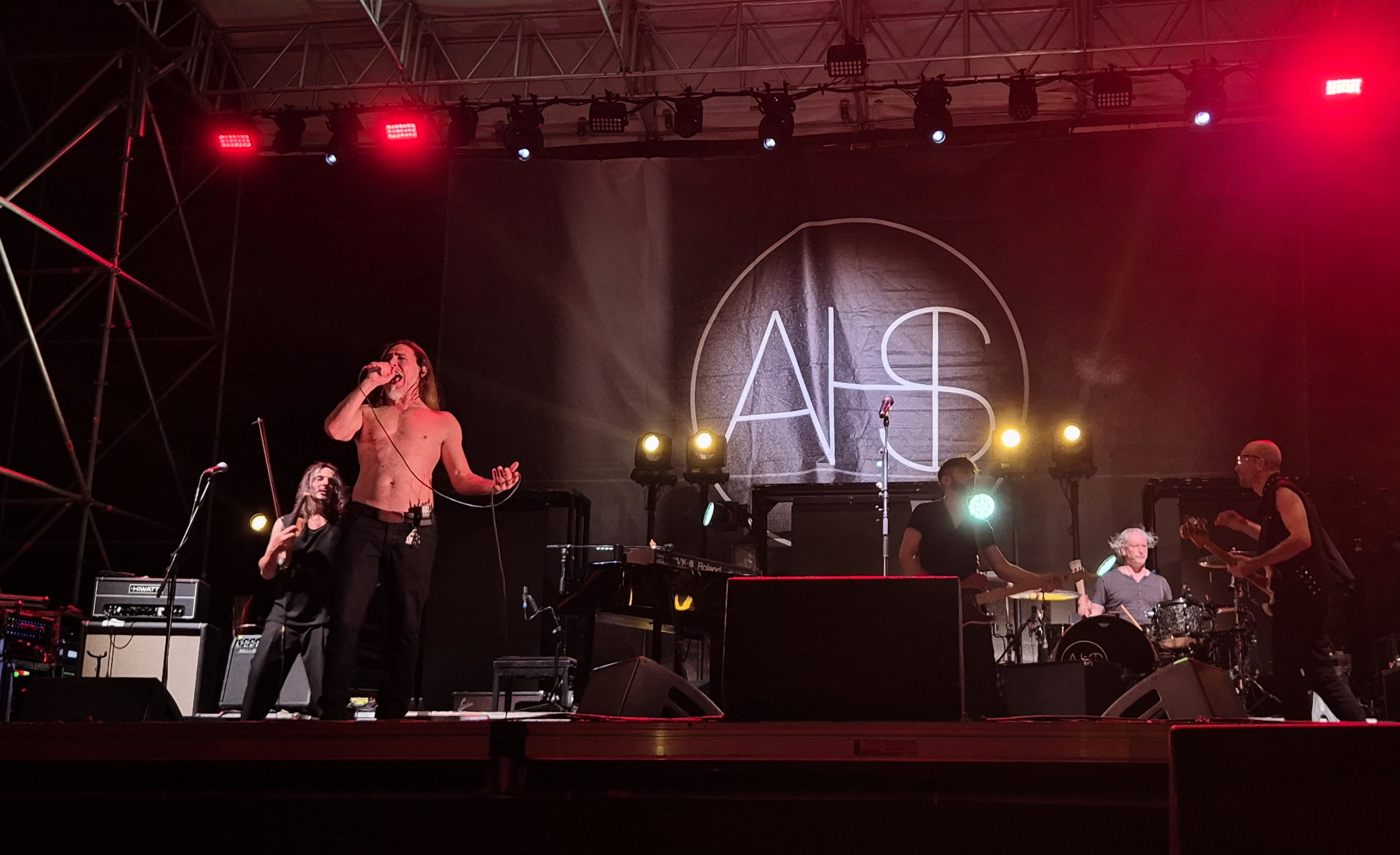 AFTERHOURS_2_0861b.jpg