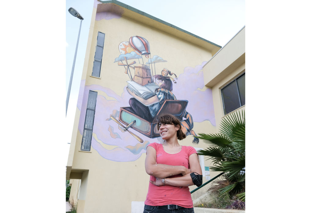 Lamezia, rassegna itinerante ‘Gulìa urbana’: Alessandra Carloni realizza opera inedita di street art