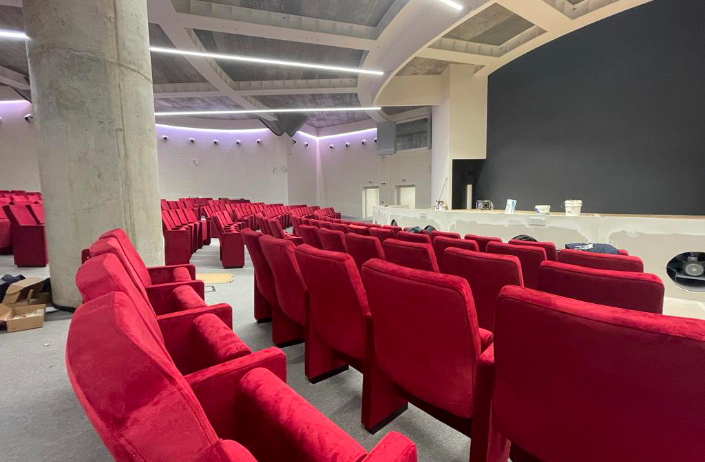 AUDITORIUM-1_53ba8.jpg