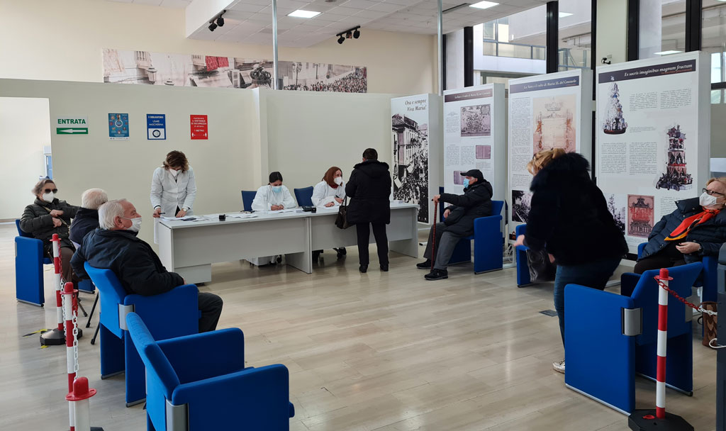 Accettazione-Centro-Vaccinale-Sala-Monteleone.jpg