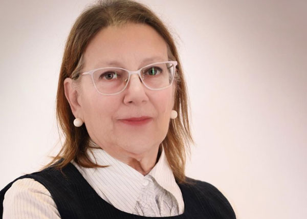  Lamezia, Giovanna Adamo candidata con il M5S "per una città più attenta al mondo dell’arte"