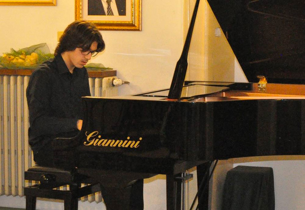 "Amici della Musica", Alberto Capuano in concerto a Catanzaro