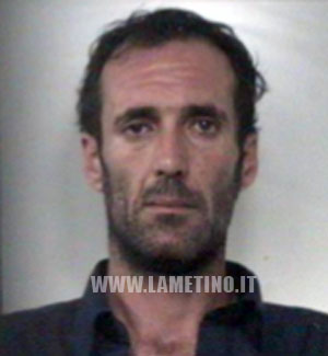 Calabria: Ruba auto, arrestato dai carabinieri