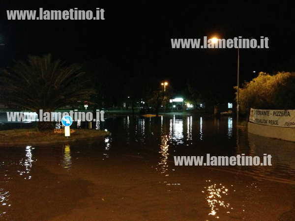 Allagamento-lungomare-Nocera-agosto-2013.jpg