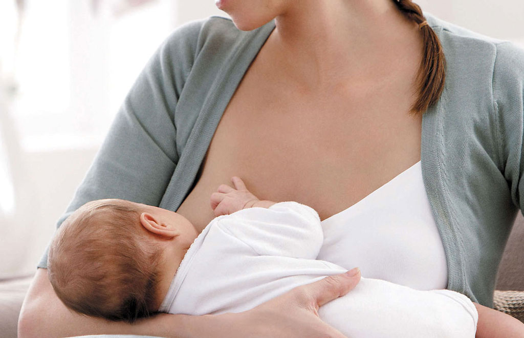 Allattamento-materno-1_fb167_b677b.jpg