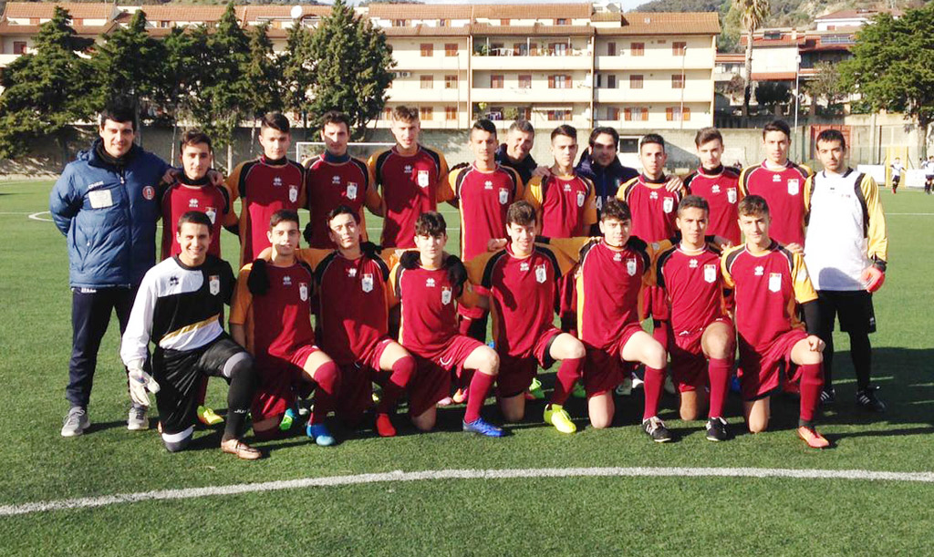 Coppa Calabria per Rappresentative, Locri centra la doppia finale